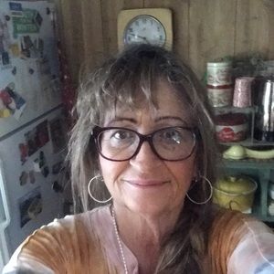 Meet your Posher, Regina